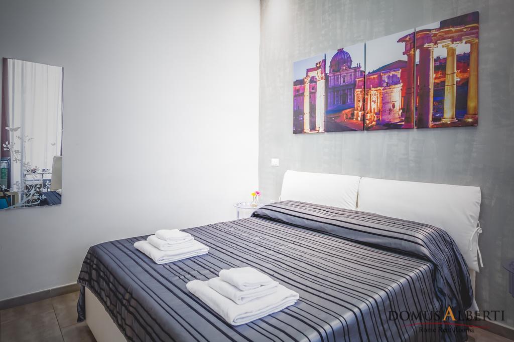 Domus Alberti Bed & Breakfast ローマ エクステリア 写真
