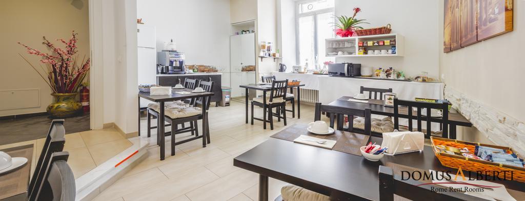 Domus Alberti Bed & Breakfast ローマ エクステリア 写真