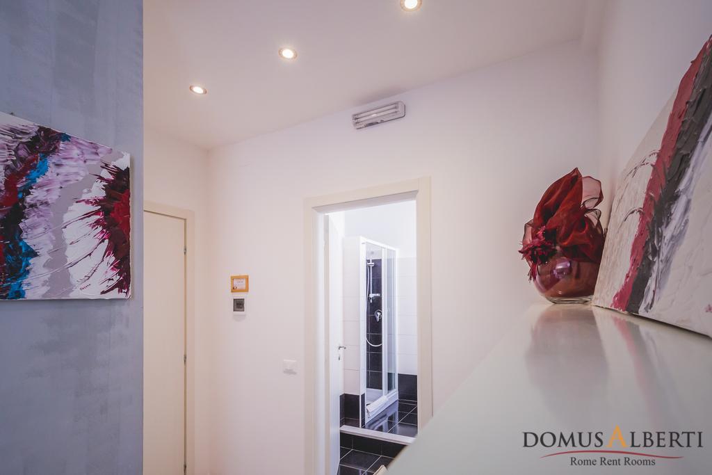 Domus Alberti Bed & Breakfast ローマ エクステリア 写真