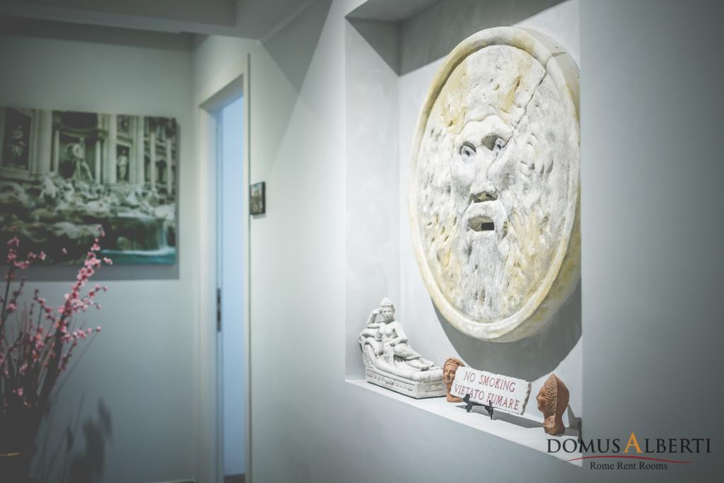 Domus Alberti Bed & Breakfast ローマ エクステリア 写真