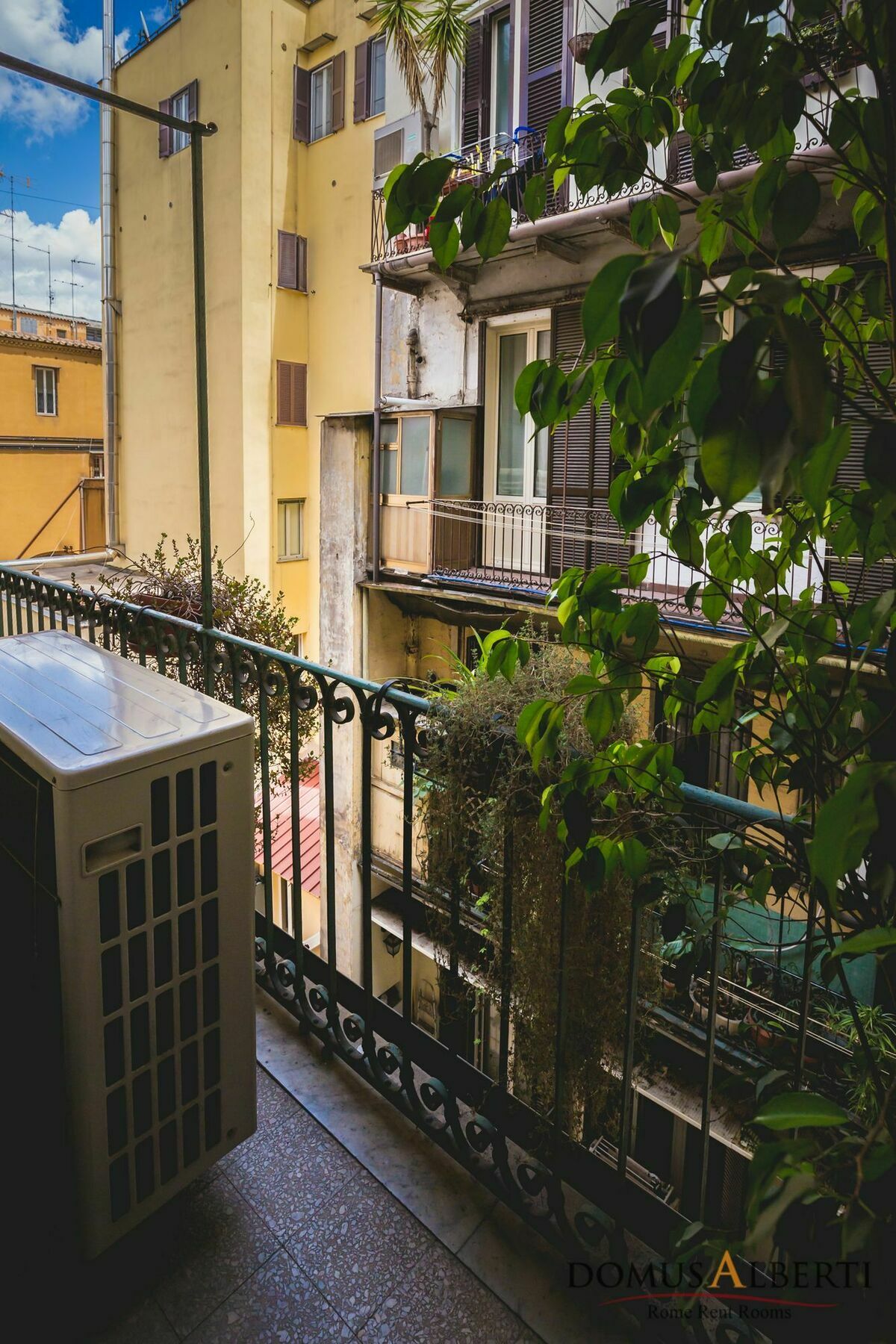 Domus Alberti Bed & Breakfast ローマ エクステリア 写真